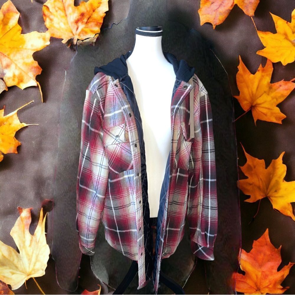 Legendary Outfitters l Hooded Flannel l Quilted l Snap up l Pocket l Unisex New